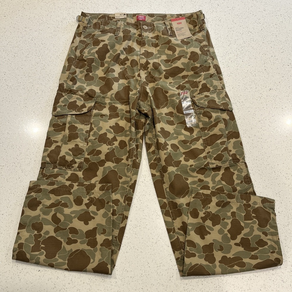 Levis XX Cargo Camouflage Baggy Pants Men's 33x32 Duck Camo Hunting Ripstop NWT